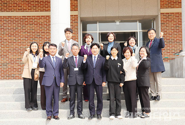 용정중학교, 김대중 전남교육감과의 간담회 시간을 가졌다.