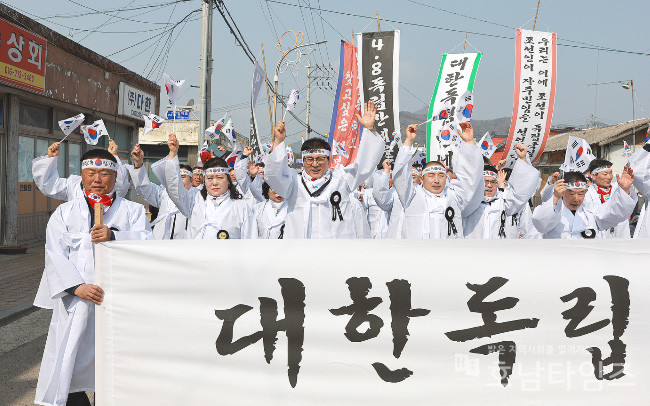 새기다 이미지