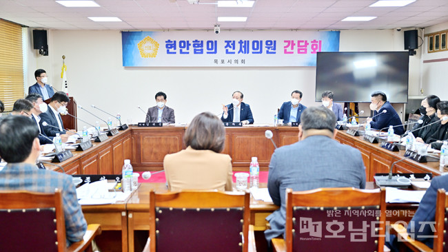 목포시의회, 버스 노조 파업 관련 긴급 대책 회의 개최.